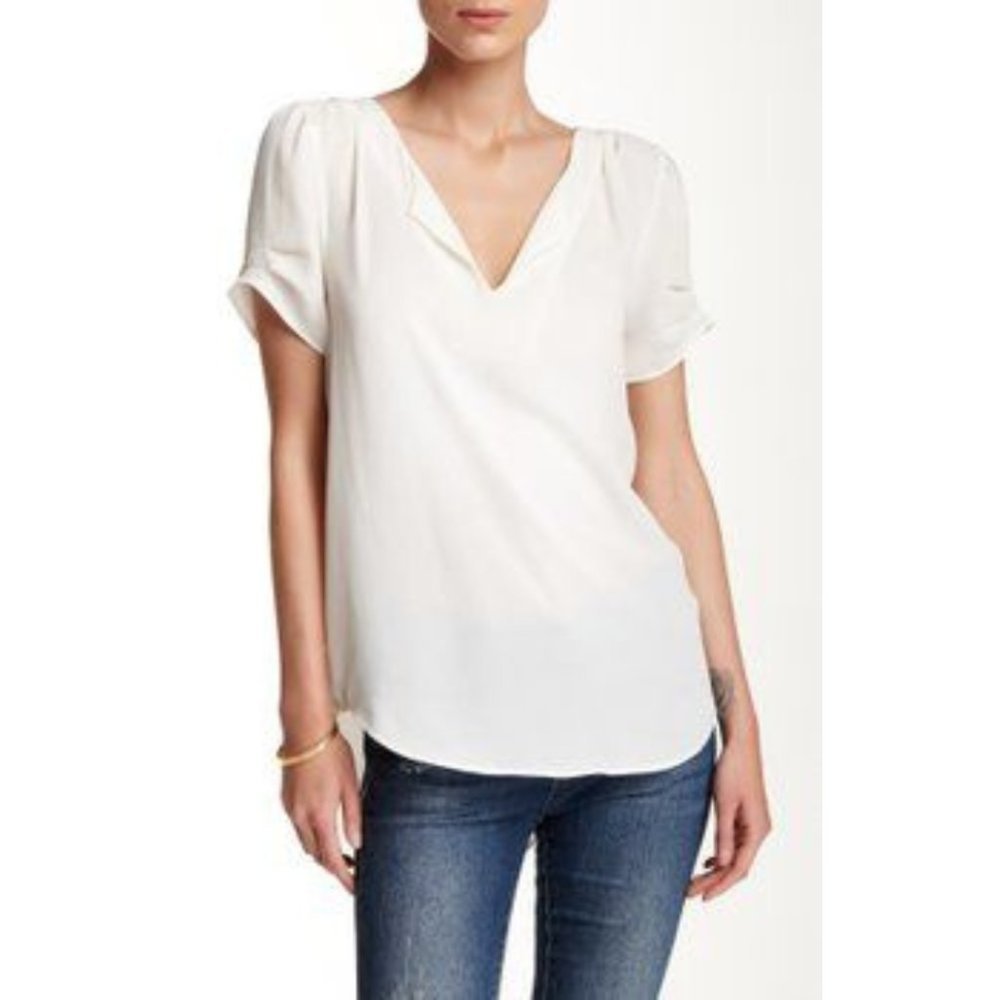 DR2 White Flutter Sleeve Relaxed Blouse